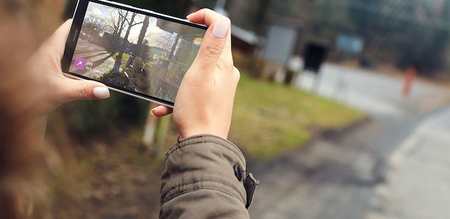 nokia trzymana w rękach